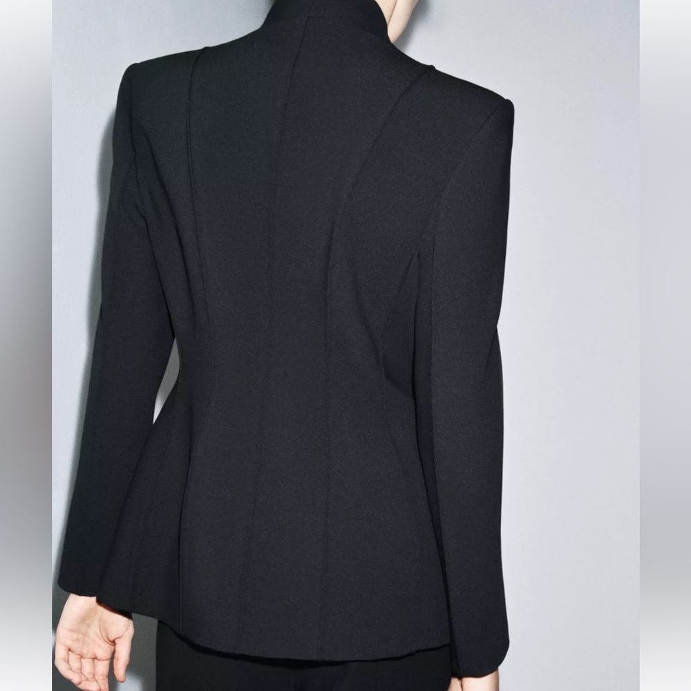 Zara Black Women's Blazer - Picture 3 of 3